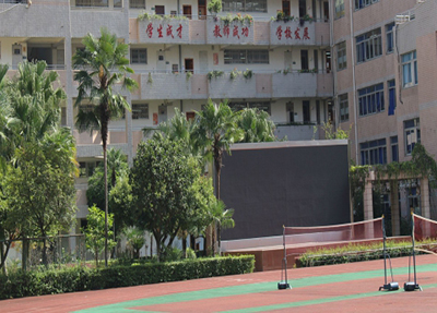 光荣校区的教学楼