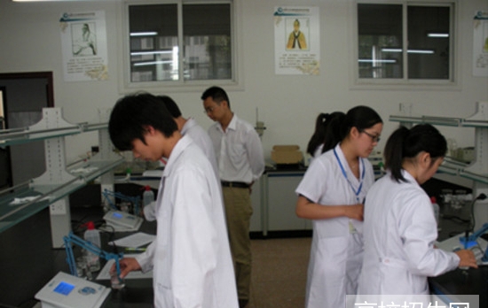 德宏职业学院