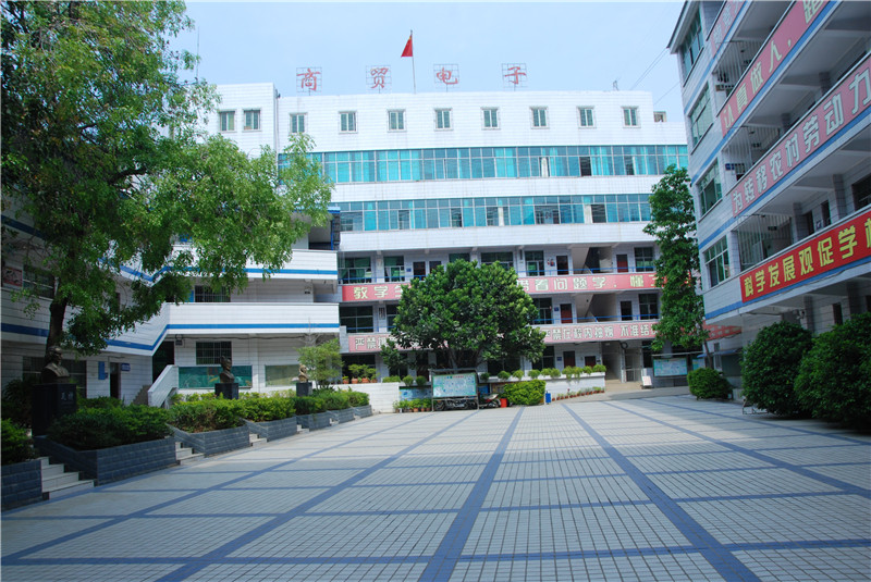 攀枝花商贸电子职业技术学校宿舍环境、寝室环境