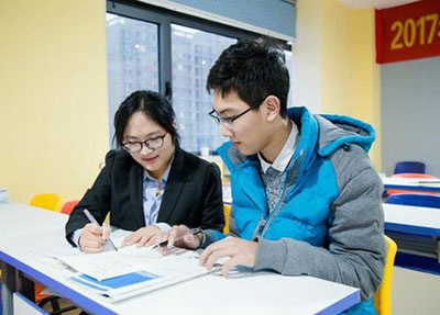 广元工贸学校一对一指导
