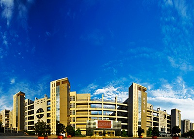 广元雪峰职高学校建设楼