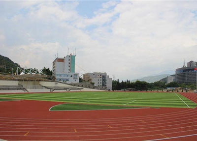 攀枝花技师学校学校操场
