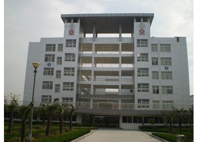 四川华达卫校学校建筑