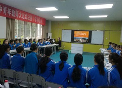 成都电子信息学校学校比赛