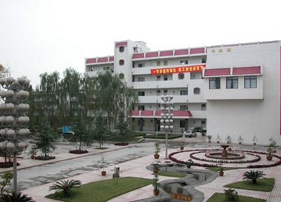 郫县友爱职业技术学校校园建筑