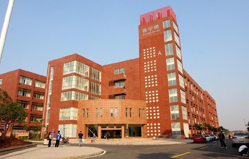 成都市中山职业技术学校2022年详情介绍