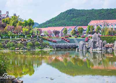 南充市潆溪高级职业中学校园风光