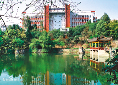 成都神力工程机械培训学校校区湖景