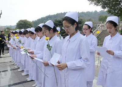 四川华达卫校学生宣言