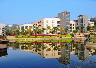 都江堰卫校学校湖泊