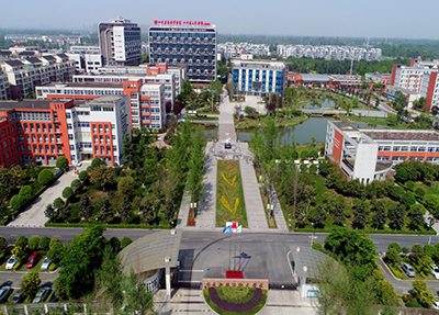 绵阳御营职高校园全景