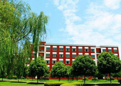 泸州天宇职业中专学校教学楼