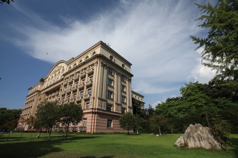 广元市旺苍县技工学校2020年奖助学政策情况