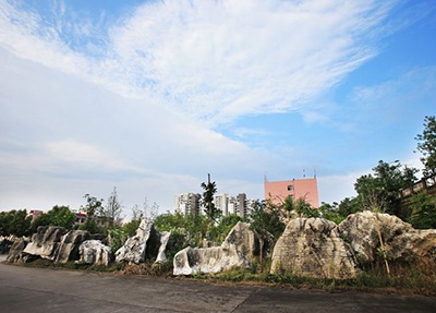 乐山市西成职业学校校园风景
