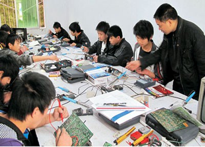 达州升华职业学校实训课堂