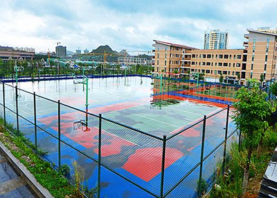 四川省商业服务学校学校操场