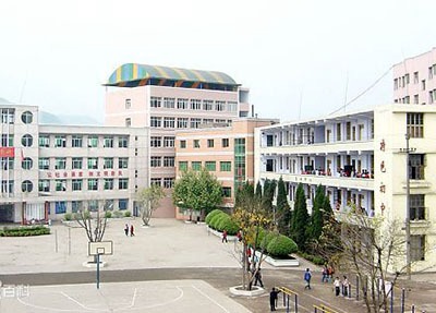 达州三里坪职高学校建筑