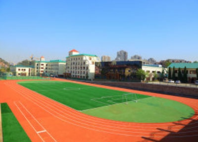 达州三里坪职高学校操场