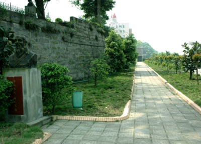 乐山市沙湾职业高级中学