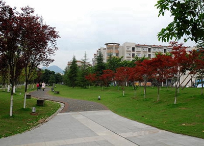 四川省遂宁市安居职业高级中学校