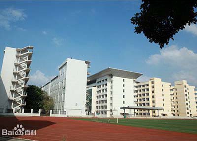 四川托普计算机职业学校