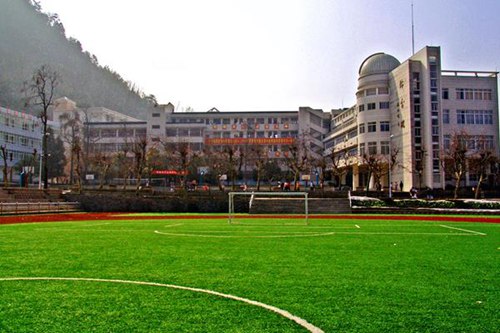 四川省仪陇县扶轮育才职业学校2022年招生对象有哪些
