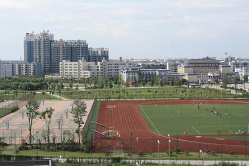 泸州市长江职业学校2022年学费多少