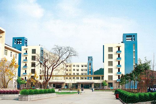 叙永县职业高中2022年学费多少