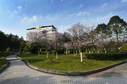 南充市建华职业中学2022年招生对象有哪些