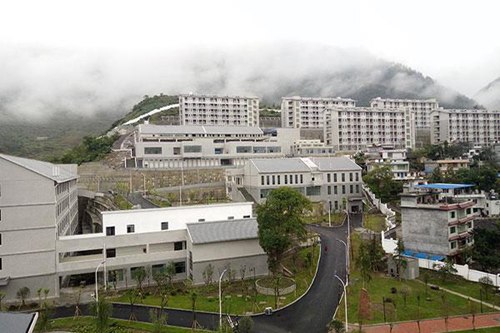 乐山第一职业高级中学2022年开设了什么专业?