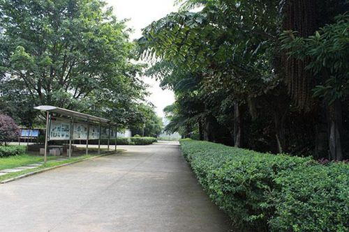 四川省南充旅游职业中专学校2022年招生对象是哪些