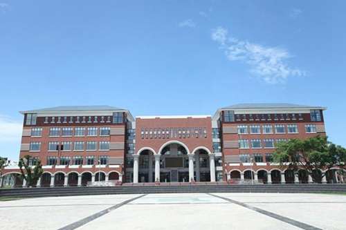 合江县先市职业高级中学校2022年学费多少