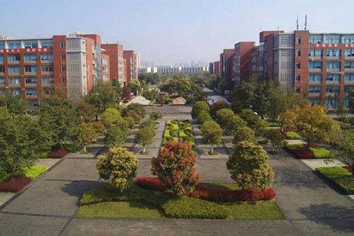 犍为县职业高级中学2022年学费多少钱一年
