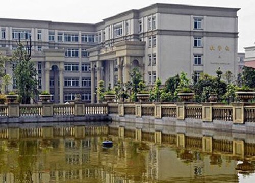初中毕业学幼师去哪好?