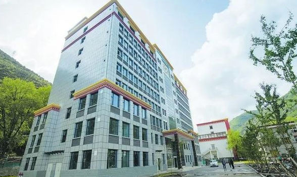 四川省阿坝卫生学校宿舍环境、寝室环境