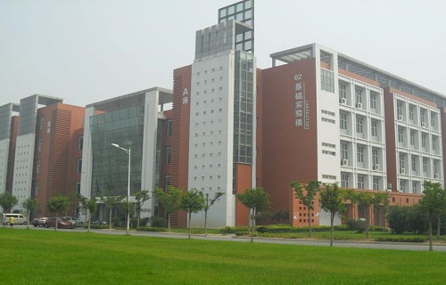 河南轻工业学校