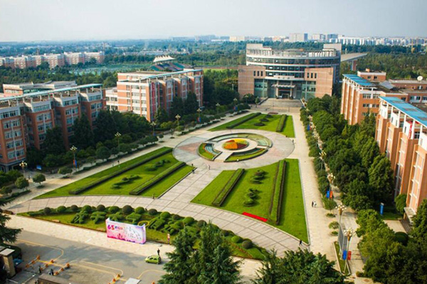 重庆市渝中区职业教育中心2019年办学条件怎么样？