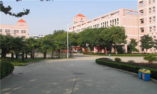四川省简阳市高级职业中学