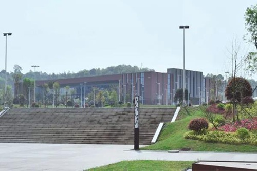 衡阳财经工业职业技术学院五年制大专药剂专业怎样