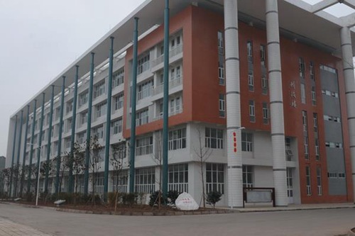 湖南科技职业学院有高铁乘务专业吗