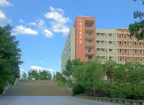 吉首师范大学张家界学院高考没考好还能读大学吗